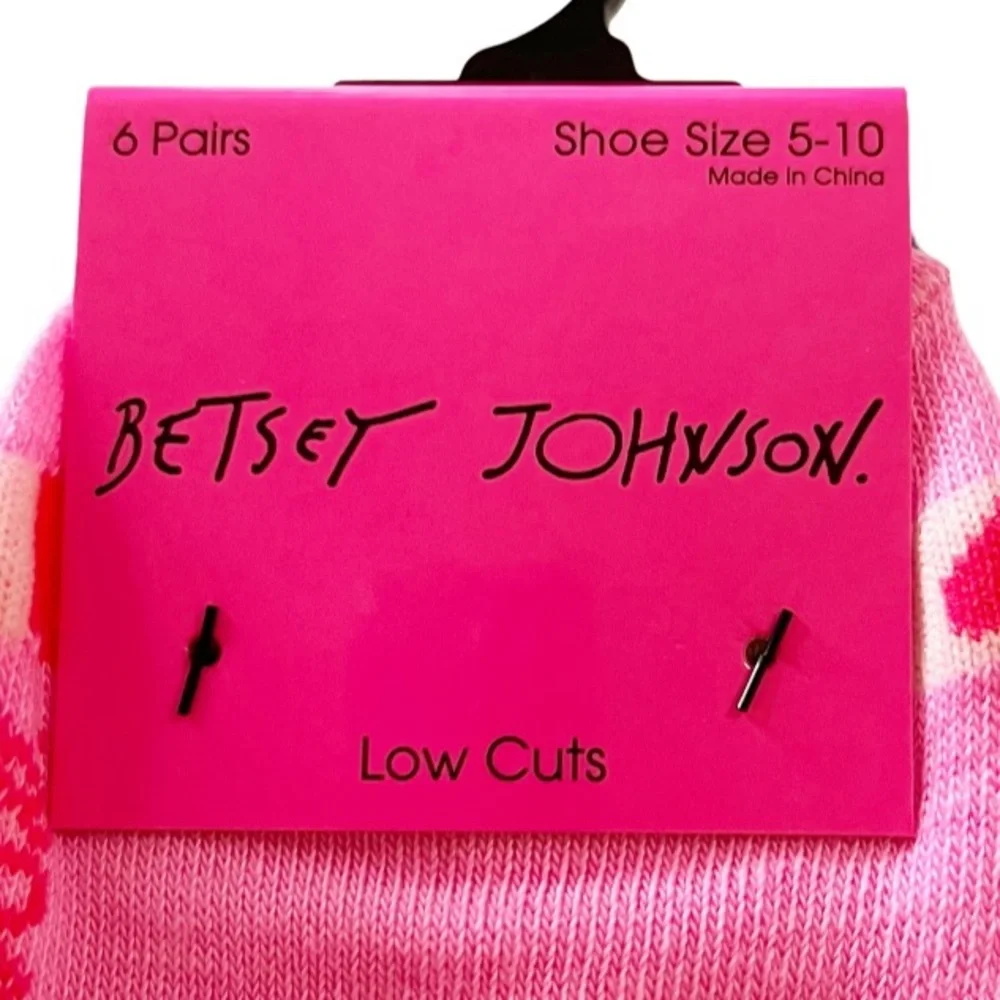 Betsy Johnson 6 Pairs Low Cuts Socks NIB